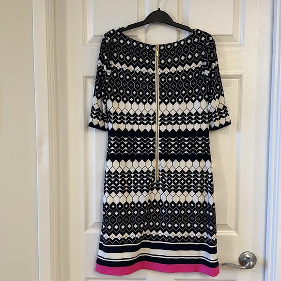 Eliza J navy and pink shift dress - Picture 2 of 4